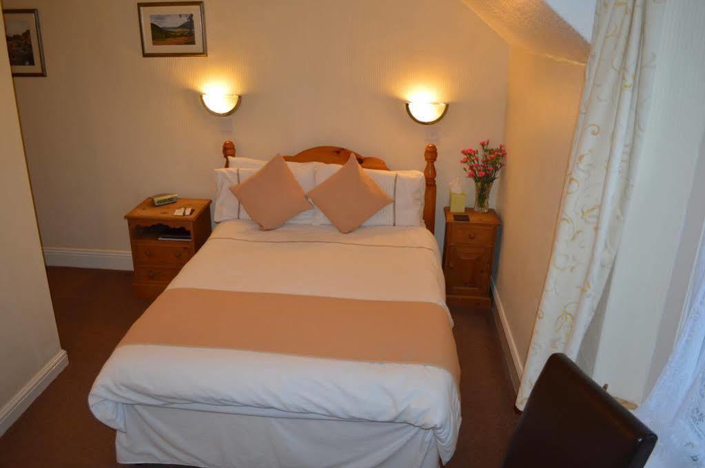 Dunsford Guest House Кесвік Екстер'єр фото